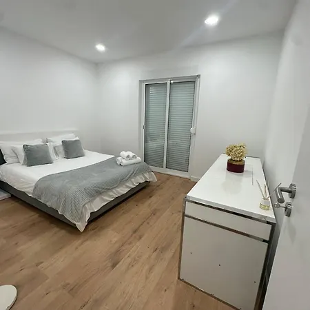 Apartamento T3 Em Lisboa/ Queluz Exterior photo